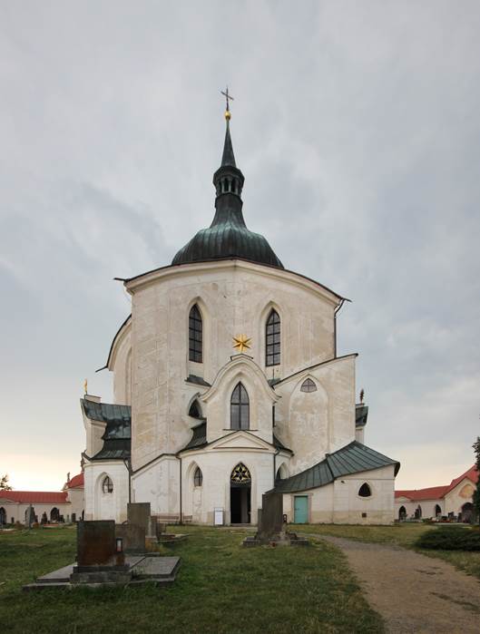 Poutní kostel svatého Jana Nepomuckého ve Žďáru nad Sázavou