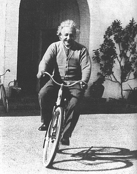 Albert Einstein na kole