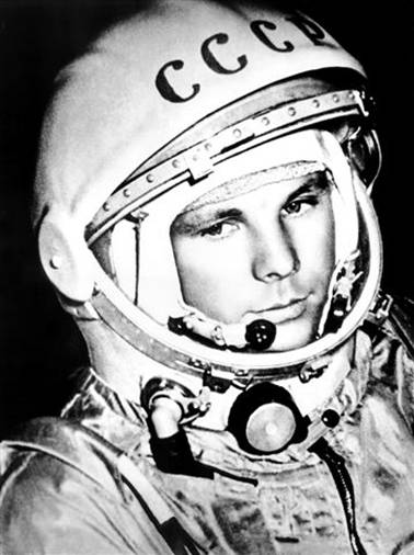 Jurij Alexejevič Gagarin ve skafandru