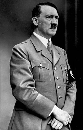 Adolf Hitler v roce 1937