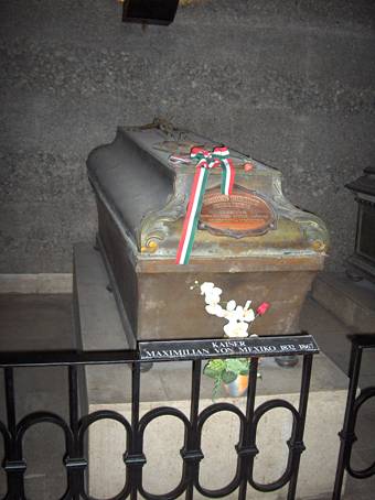 Maxmiliánův hrob, Vídeň