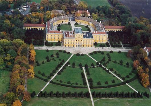 Pohled na sídlo knížete Esterházyho