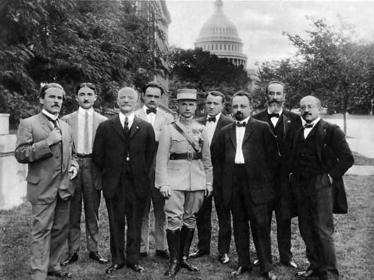 M. R. Štefánik mezi vlastenci ve Washingtonu (1917)