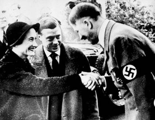 Vévoda a vévodkyně z Windsoru se setkávájí s Adolfem Hitlerem (1937)