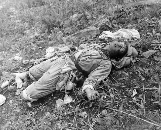 Mrtvý voják čínské armády (1951)