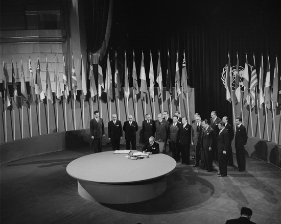Podpis Charty OSN v San Franciscu (1945)