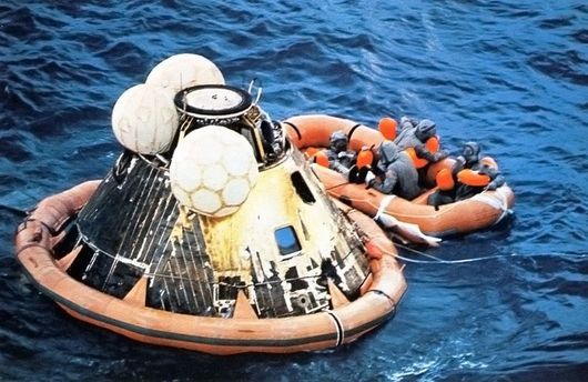Pistn velitelskho modulu Apolla 11 v Tichm ocen