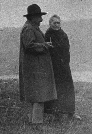 Marie Curie-Sklodowsk s Albertem Einsteinem