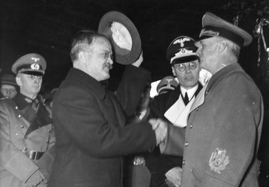 Ribbentrop a Molotov se vtaj v Berln (listopad 1940)