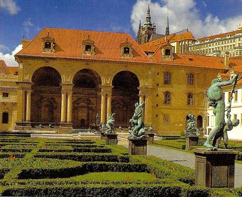 Valdštejnský palác v Praze